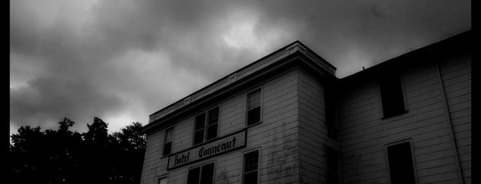 Hotel Conneaut at Conneaut Lake Park is one of Haunted Attractions.