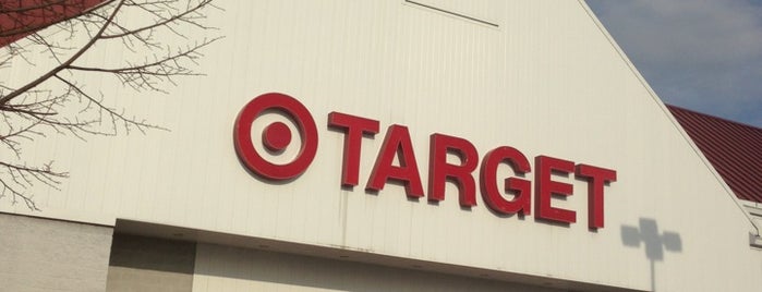 Target is one of Lugares favoritos de Josepf.