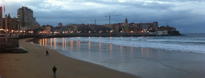 Paseo del Muro is one of Top 10 favorites places in Gijón, 34.