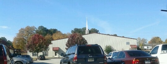 Elizabeth Baptist Church, Douglasville is one of Chesterさんのお気に入りスポット.