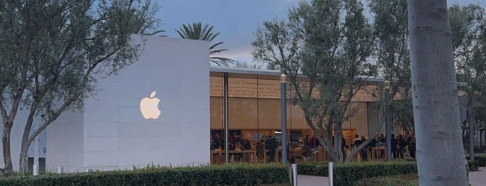 Apple Irvine Spectrum Center is one of Apple Stores US West.