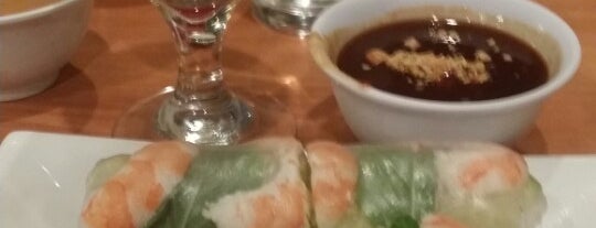 Thanh Vi Restaurant is one of Tanya: сохраненные места.