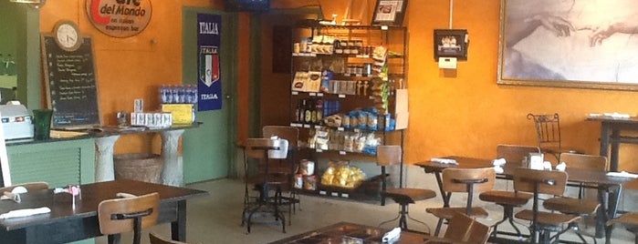 Cafe Del Mondo is one of Favorite Columbus Spots.