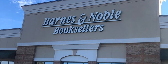 Barnes & Noble is one of 416 Tips on 4sqDay 2012.