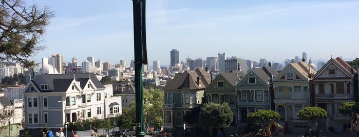 Alamo Square is one of San Fran (to do).