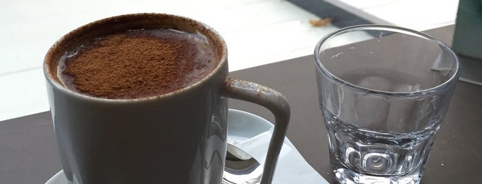 Kahve Dünyası is one of Lieux qui ont plu à Hulya.