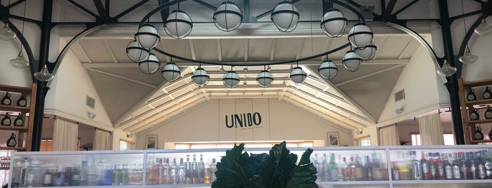 Unido is one of Alejandro’s Liked Places.