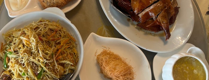 Gold Leaf Chinese Restaurant 金輝海鮮大酒家 is one of Melbourne | AUSTRALIA 🇦🇺.
