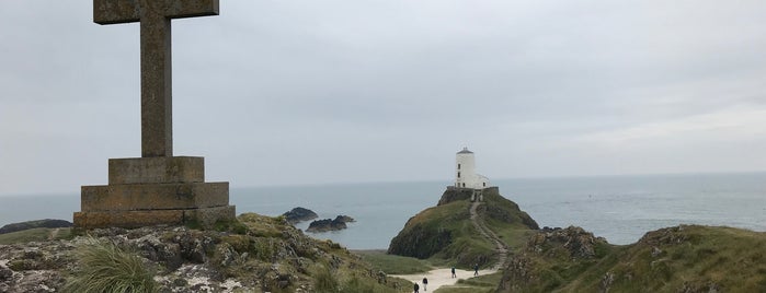 Llanddwyn Island Lighthouse is one of Wales.