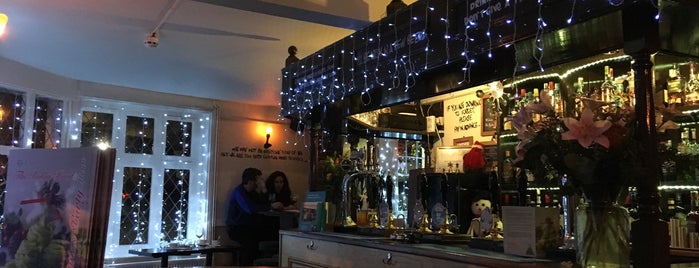 The Robin Hood is one of Must-visit Pubs in Guildford.