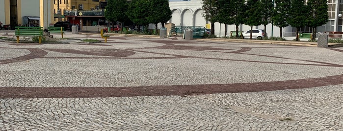 Praça da Matriz de São José is one of castanhal.