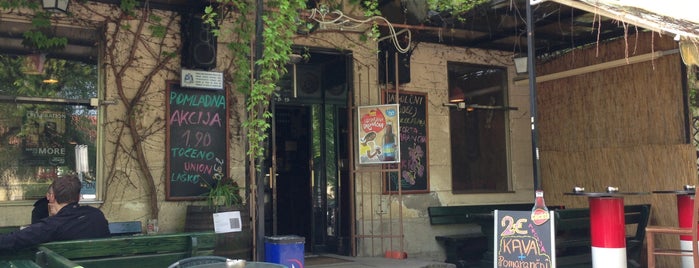 Šank pub Anika is one of Ajda'nın Beğendiği Mekanlar.