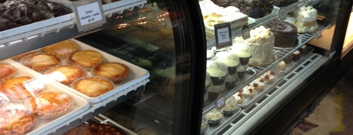 Amelie's French Bakery is one of Clt food.