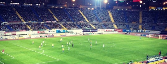 Estadio de Gran Canaria is one of Tempat yang Disukai Jordi.