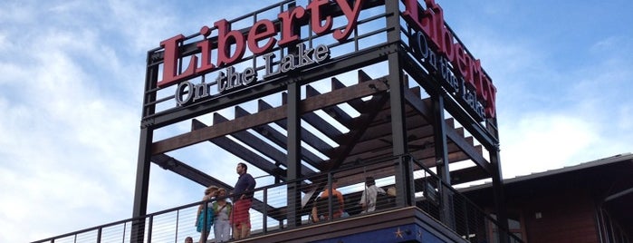 Liberty Tap Room At Lake Murray is one of Lugares favoritos de Mike.