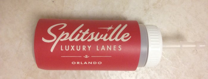 Splitsville Luxury Lanes is one of Locais curtidos por Sami.