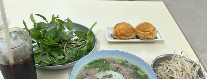 Phở Minh Pasteur is one of Saigon.