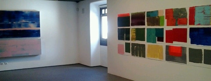 Galeria NovaOgiva is one of Lieux qui ont plu à Marcello Pereira.