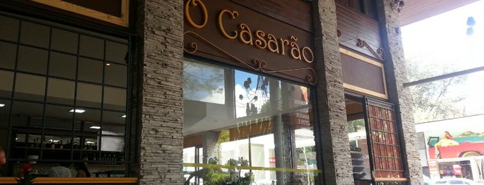 O Casarão is one of สถานที่ที่ Max ถูกใจ.