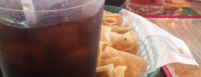 El Jalapeno is one of places to eat lunch or dinner near by.