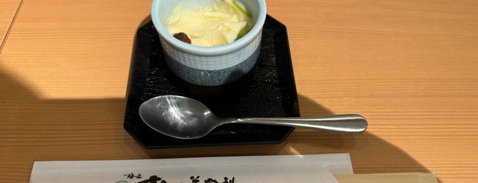 Umegaoka Sushi no Midori is one of fuji: сохраненные места.