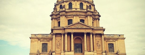 Palácio dos Inválidos is one of Paris.