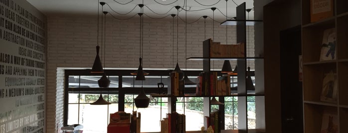 Tasarım Bookshop Cafe is one of Git.