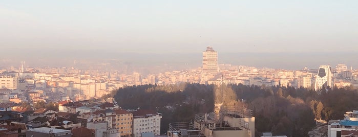 Aygaz Genel Müdürlük is one of Plaza.