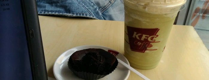 KFC / KFC Coffee is one of Atika (ʃ⌣ƪ).