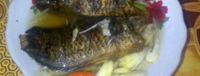 Warung Seafood Wijaya Kusuma is one of Top picks for Seafood Restaurants.