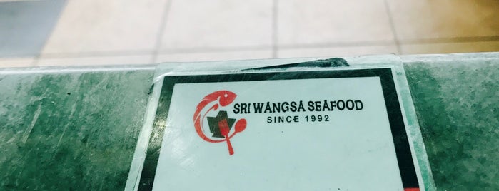 Sri Wangsa Seafood is one of @Kuala Terengganu,Trg #3.