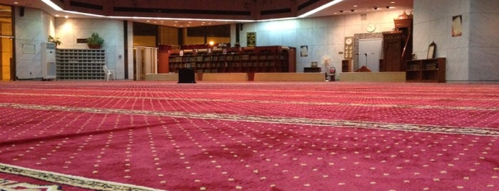 Airport Masjid is one of Jeddah. Saudi Arabia.