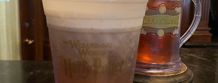 Butterbeer is one of Locais curtidos por Tim.