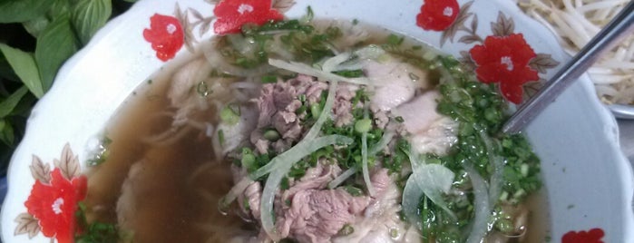 Pho Ngan is one of PHO places to try.