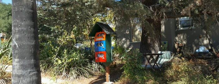 Little Free Library #23269 is one of Little Free Libraries in LA area.