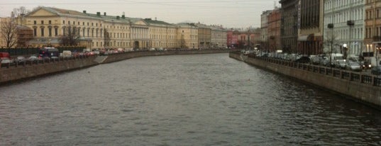 Fontanka River is one of Реки и каналы Петербурга.