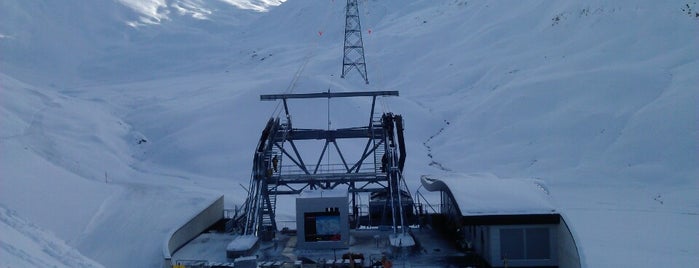 Piz Val Grondabahn is one of Ischgl Samnaun Ski Arena.