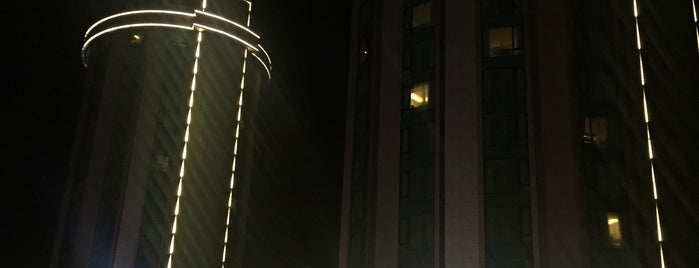 Hilton Istanbul Kozyatagi is one of Merve'nin Beğendiği Mekanlar.