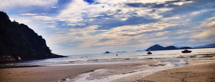 Praia de Riviera is one of Posti che sono piaciuti a Adriane.
