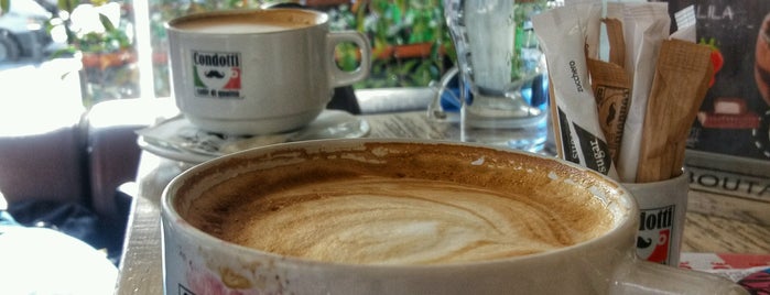 Μελί is one of coffee and more @ Θεσσαλονίκη.