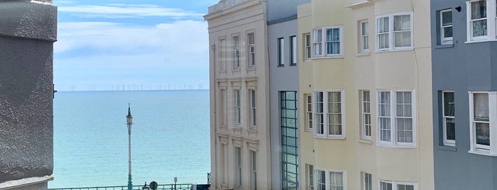 Red Brighton Blue Hotel is one of 🇬🇧 Südengland #jurassiccornwall.