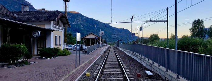 Stazione Merano Maia Bassa / Bahnhof Meran Untermais is one of Train stations South Tyrol.