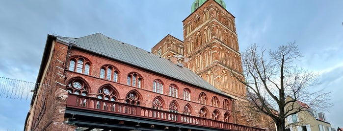 St. Nikolaikirche is one of Stralsund.