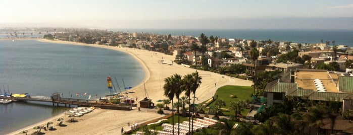 Catamaran Resort Hotel and Spa is one of San Diego.