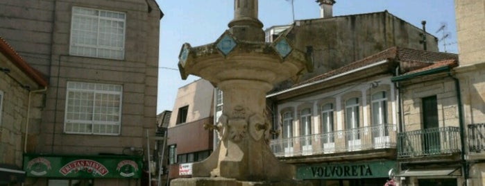 Fuente del Cristo is one of Lugares favoritos de Vanessa.