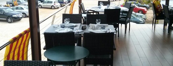 Restaurant Racó del Riu is one of Tempat yang Disimpan Esteve.