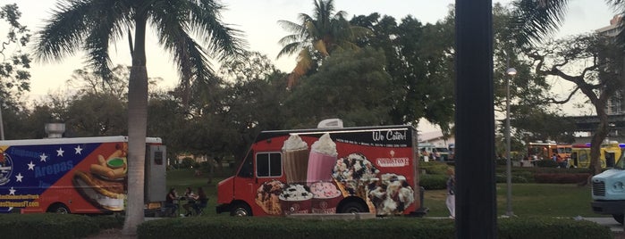 Food Trucks is one of Miami.