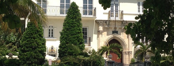 Versace Mansion is one of South Beach Food Tour.