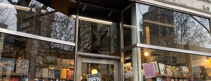 The Paperback Bookstore is one of Lugares guardados de Alex.
