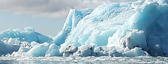 Jökulsárlón (Glacier Lagoon) is one of Locais salvos de Sevgi.